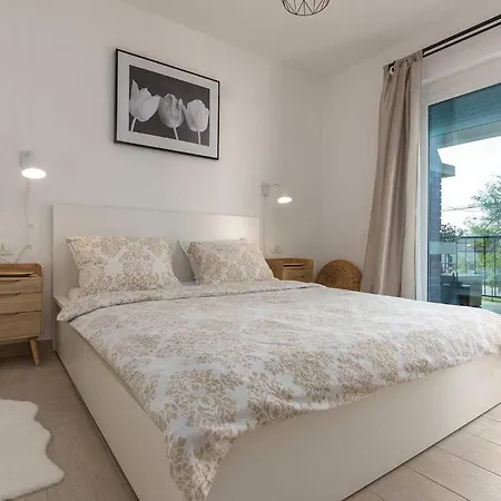 Adrijana 1 포레치